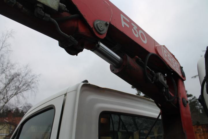 737882-63 Crane truck IVECO 35C12 Year 2004