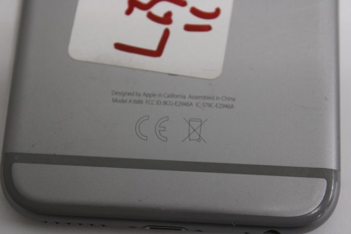 737905-21 Iphone x7 (icloud-locked)