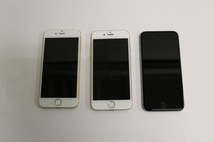 737905-13 Iphone x7 (icloud-locked)