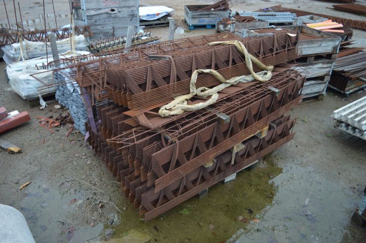 717543-11 Reinforcement joints, form rods, mesh spacers, expanded metal, comax boxes, concrete spacers