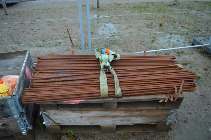 717543-3 Reinforcement joints, form rods, mesh spacers, expanded metal, comax boxes, concrete spacers