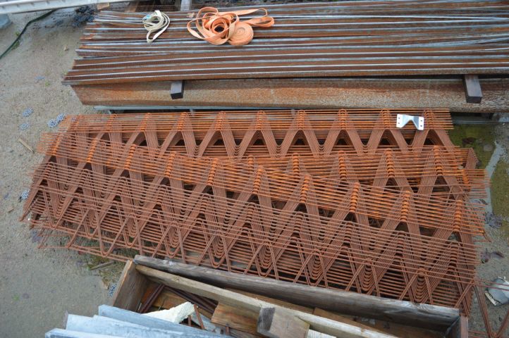 717543-12 Reinforcement joints, form rods, mesh spacers, expanded metal, comax boxes, concrete spacers