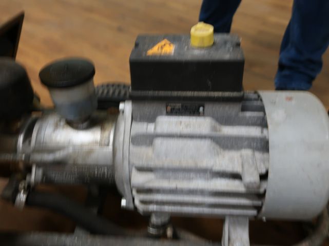 447851-8 Kärcher high pressure washer HD 1000 SE in