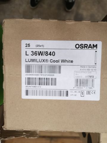 740058-9 Stool with fluorescent lamps from i.a. OSRAM (No. 67)