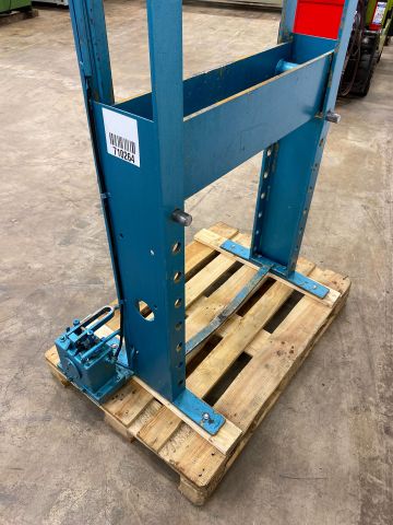 710264-9 Workshop press Stenhöj 15T