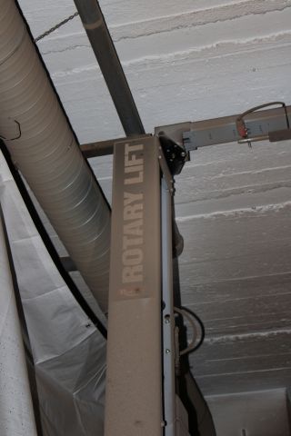 662036-1 Two-Pillar Lift - Rotary Lift (Repair Object)