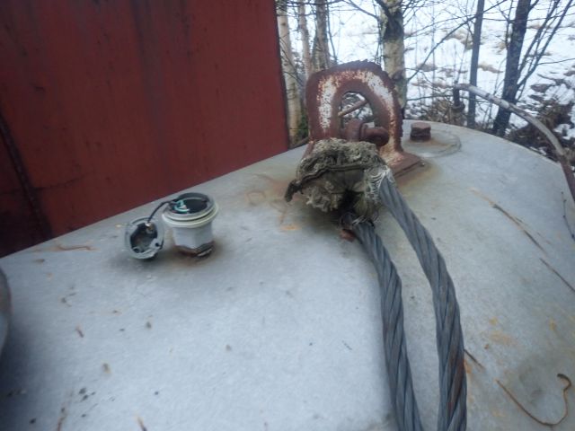 687297-4 Two Farmartankar tanks