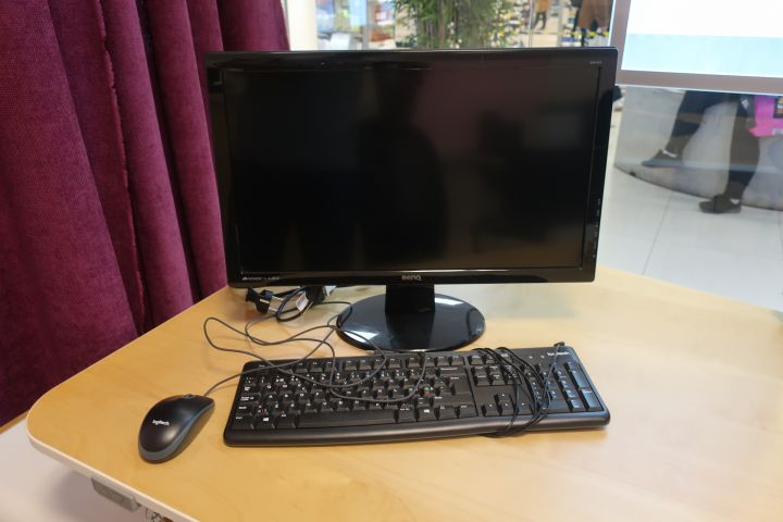 719388-1 Computer monitor, BenQ GL2250