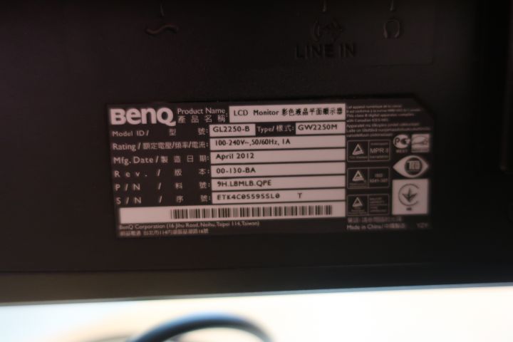 719388-6 Computer monitor, BenQ GL2250
