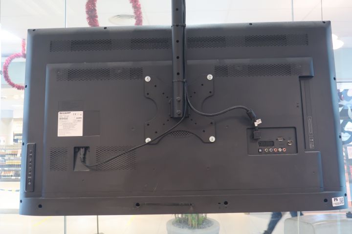 719390-5 SHARP TV 46tum