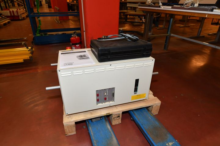 740273-4 Automatic cutting & cable strip machine