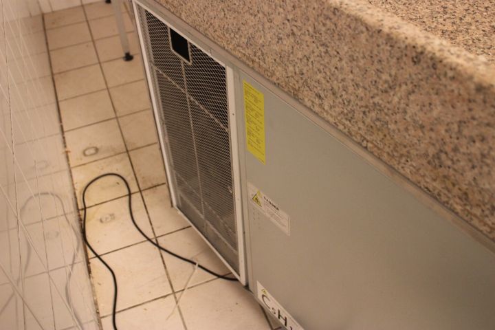 665307-10 Cooling bench Tefcold PT1300-L