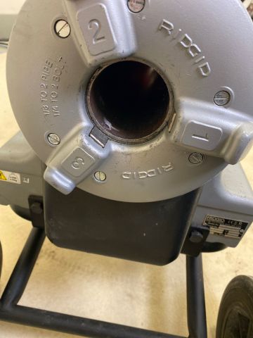 721413-8 Threaded machine Ridgid 300 Compact with stand