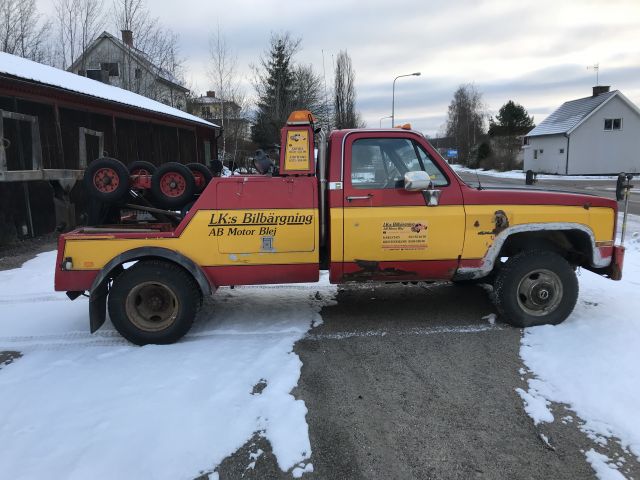 741979-2 Chevrolet K30 4x4 towtruck 1987 (MPX 836)