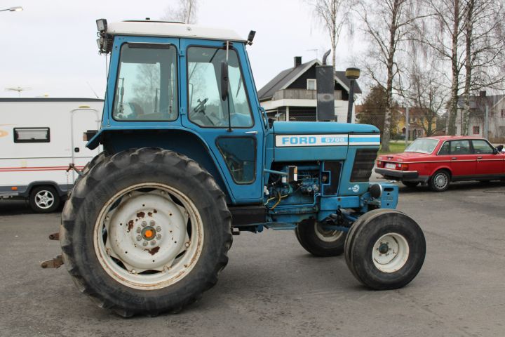 674278-6 Tractor Ford 6700