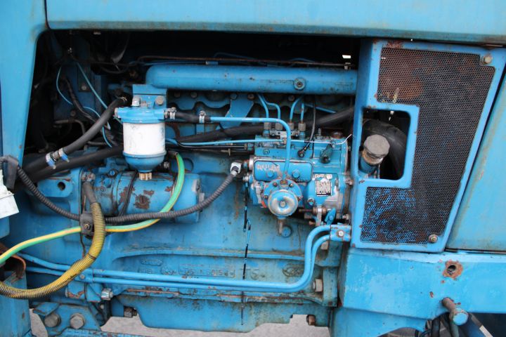 674278-13 Tractor Ford 6700