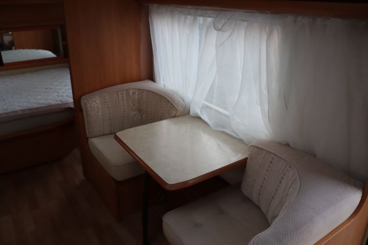 734620-11 Tabbert Comtesse 565 Deluxe 2004