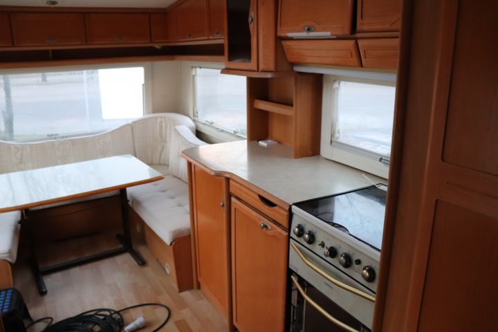 734620-17 Tabbert Comtesse 565 Deluxe 2004