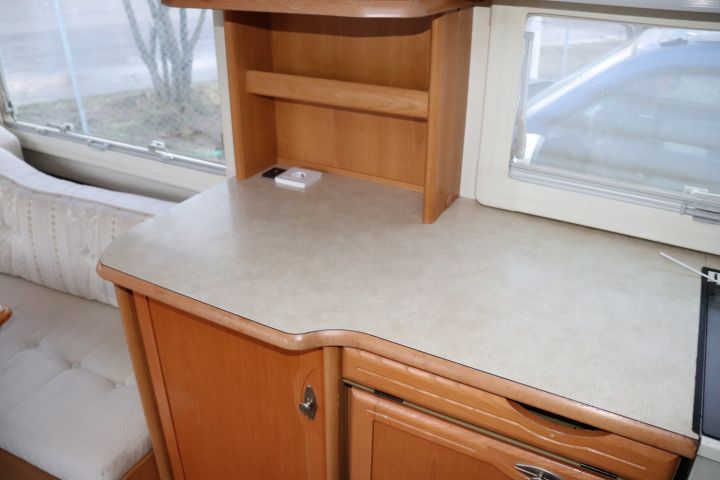 734620-22 Tabbert Comtesse 565 Deluxe 2004