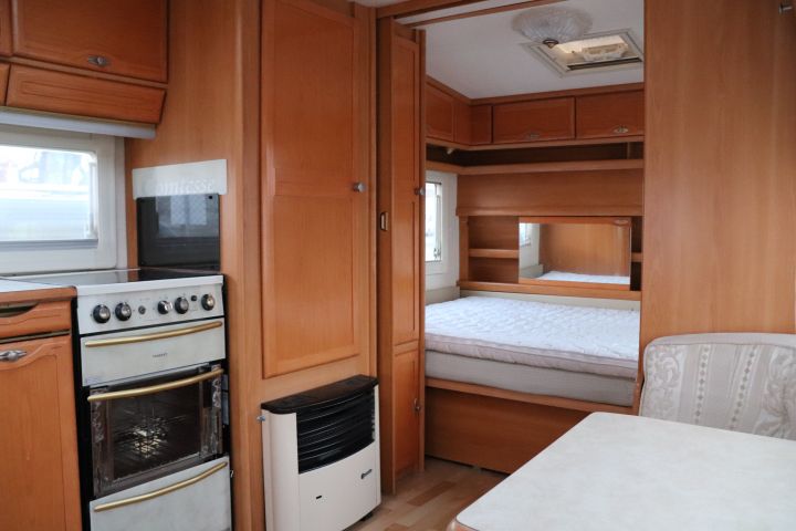 734620-28 Tabbert Comtesse 565 Deluxe 2004