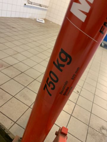 730144-5 Workshop jack 750 kg