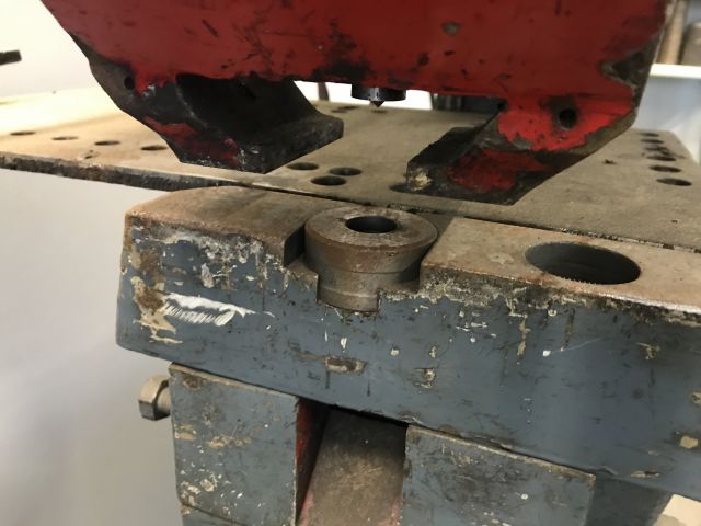 748626-3 Stans/klipp/pressmaskin Mubea KLSH 550