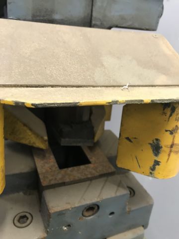 748626-9 Stans/klipp/pressmaskin Mubea KLSH 550