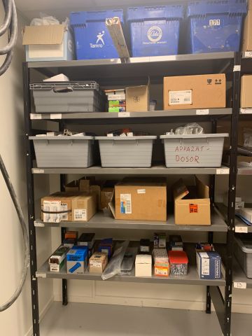 717366-1 Mixed light sources / lamps