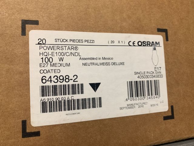 717366-18 Mixed light sources / lamps