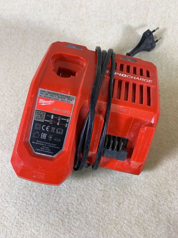 744076-9 Milwaukee Drywall Screwdriver M18 Fsg / CA 55