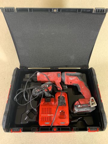 744077-12 Milwaukee M18 FSG / CA55