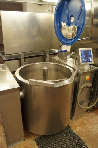 735337-6 Cooking pot Jöni Multimix 150L -08