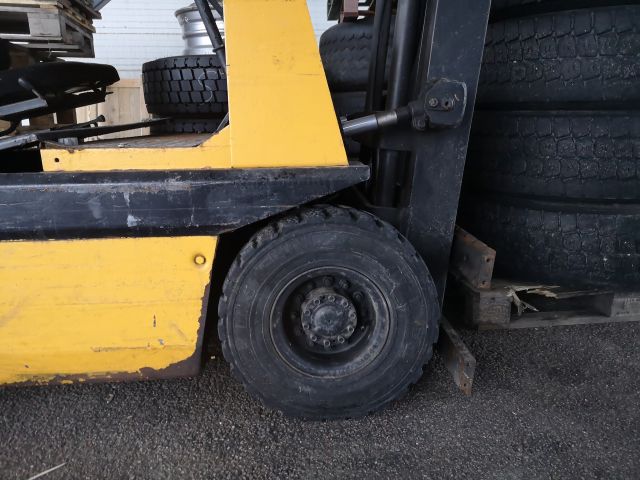 749844-8 Forklift - Shinko