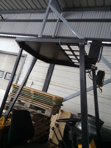749844-20 Forklift - Shinko