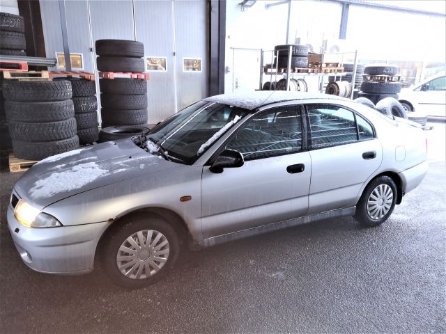 749847-2 MITSUBISHI CARISMA 1.6 G, 1996, 89 hp