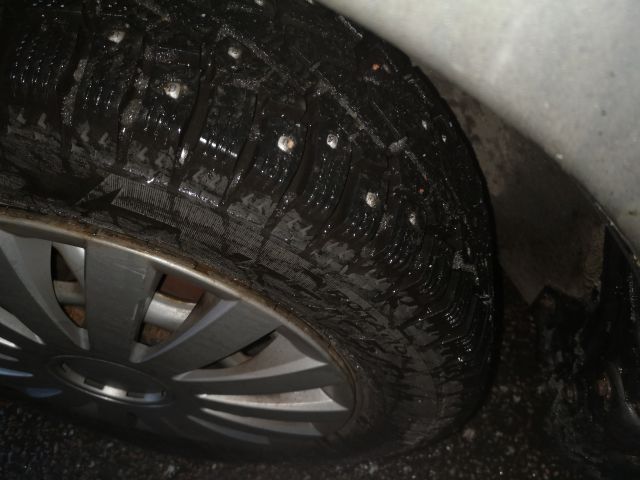 749847-37 MITSUBISHI CARISMA 1.6 G, 1996, 89 hp