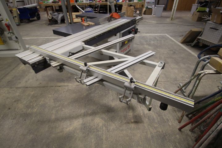 717871-2 Adjusted saw Robland E300