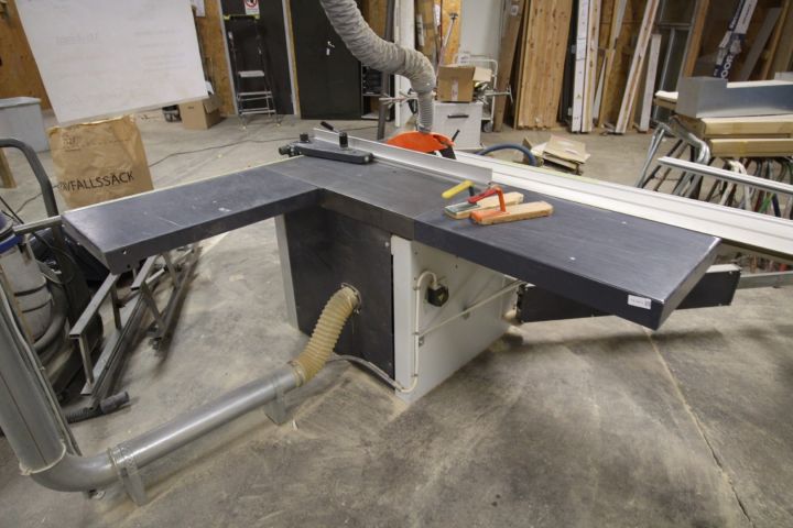 717871-5 Adjusted saw Robland E300