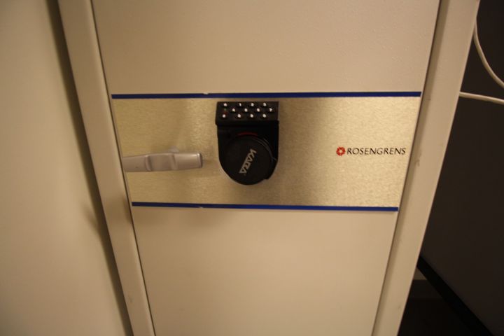 717898-2 Kassaskåp Rosengrens RS149