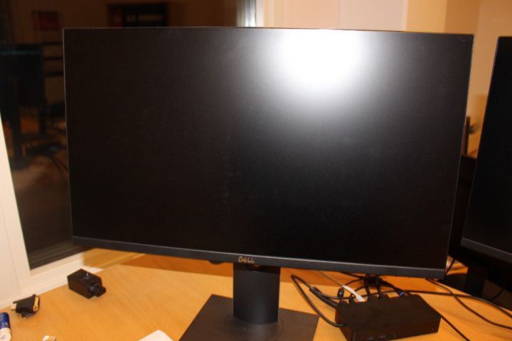 717779-6 Laptop Dell Latitude 7490 incl. 2 24 "computer monitors and peripherals