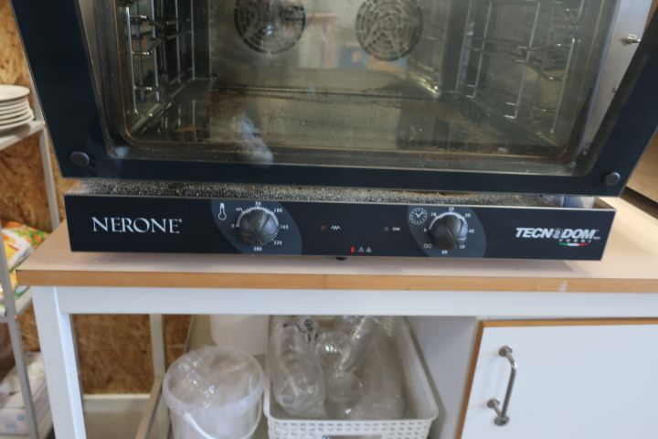 751138-28 Complete Café / lunch activities