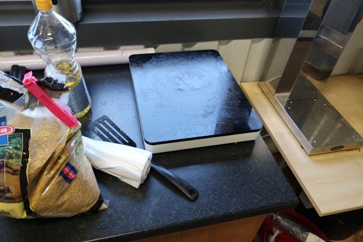 751138-44 Complete Café / lunch activities