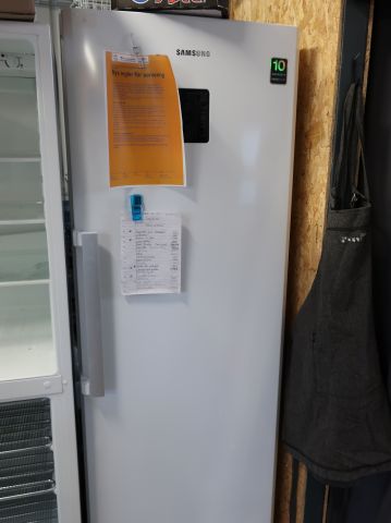 751138-66 Complete Café / lunch activities