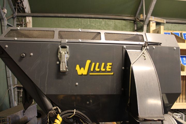 751234-4 Leaf suction for tractor - Wille 14190300