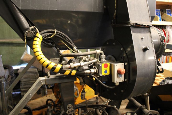 751234-7 Leaf suction for tractor - Wille 14190300