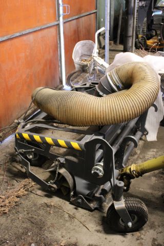 751234-17 Leaf suction for tractor - Wille 14190300