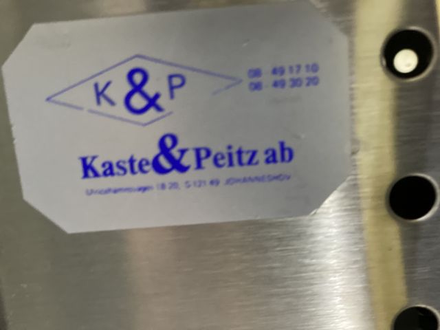 751333-4 Cream puff, Sanomat Mini Bako