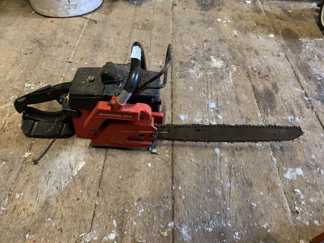 702436-1 Chainsaw Jonsered 45 E