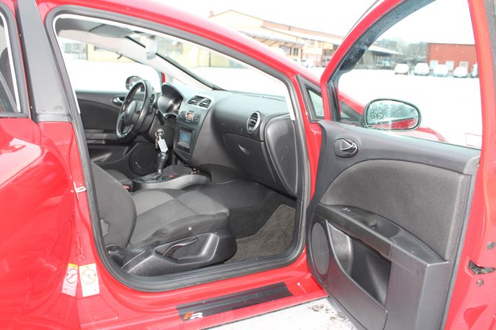 750660-9 SEAT LEON 2.0 TFSI FR, 197 hp