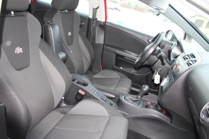 750660-12 SEAT LEON 2.0 TFSI FR, 197 hp